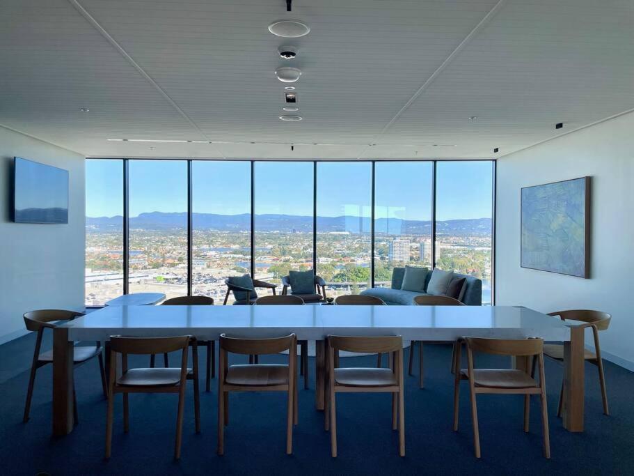 Luxury Stunning Riverview 1 Bedroom Apt 479F 黄金海岸 外观 照片