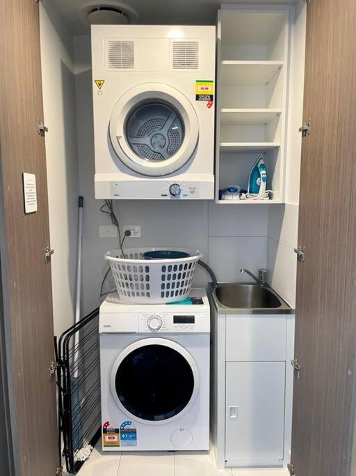 Luxury Stunning Riverview 1 Bedroom Apt 479F 黄金海岸 外观 照片